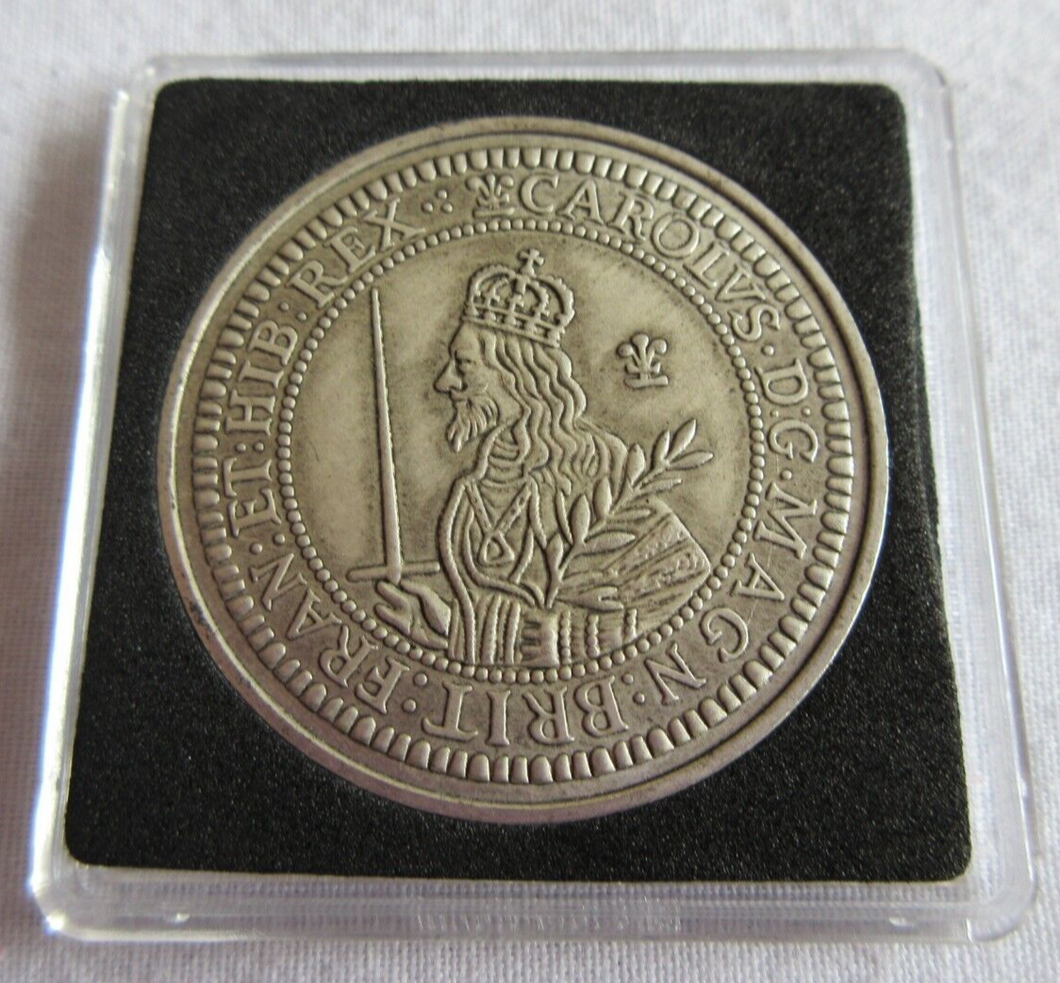CHARLES I 1643 SILVER PLATED MODERN RESTRIKE FILLER COIN MEDAL IN QUAD CAPSULE