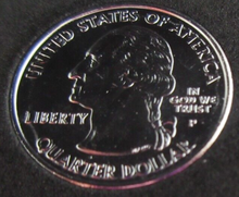 Load image into Gallery viewer, 2000 UNITED STATES MINT STATE QUARTER DOLLAR NEW HAMPSHIRE 1788 PLATINUM PLATED
