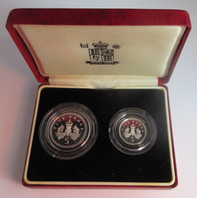 1990 ROYAL MINT SILVER PROOF 5p FIVE PENCE LARGE & SMALL COIN SET ROYAL MINT BOX