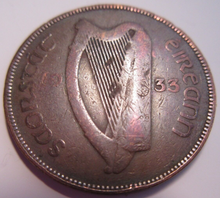 Load image into Gallery viewer, IRELAND EIRE ONE PENNY 1d 7 COIN COLLECTION IN POUCH
