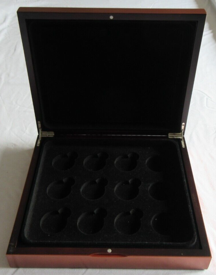 WOODEN COIN BOX COPPER COLOUR HOLDS UPTO 12 £5 OR CROWN SIZED ENCAPSULATED COINS