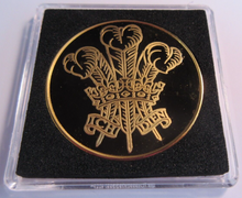 Load image into Gallery viewer, 1995 SANDRINGHAM PALACE GOLD PLATED PROOF MEDAL CAPSULE &amp; COA
