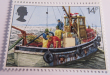 Load image into Gallery viewer, 1981 FISHING INDUSTRY DECIMAL STAMPS GUTTER PAIRS MNH IN STAMP HOLDER
