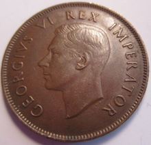 Load image into Gallery viewer, KING GEORGE VI BRONZE 1D PENNY 1941 X 3  &amp; 1942 X 2 SOUTH AFRICA IN CLEAR FLIP
