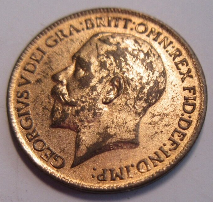 1913 KING GEORGE V FARTHING BARE HEAD UNC WITH FULL LUSTRE IN CLEAR FLIP