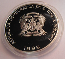 Load image into Gallery viewer, 1999 SAO TOME E PRINCIPE 2000 DOBRAS 1 EURO COIN 10Z PURE SILVER ENCAPSULATED
