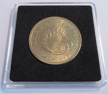 Load image into Gallery viewer, UNITED NATIONS FOR PEACE QUEEN ELIZABETH II £2 1995 50 UK TWO POUND COIN BUNC
