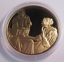 Load image into Gallery viewer, 1975 THE GENIUS OF VERMEER HALLMARKED 24CT GOLD PLATED .925 SILVER 32G MEDAL
