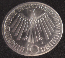 Load image into Gallery viewer, OLYMPIC GAMES SPIRAL 2 1972 MUNICH 10 DEUTSCHE MARKS PROOF .625 MINT MARK J
