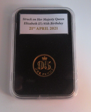 Load image into Gallery viewer, 2021 95th Birthday HM Queen Elizabeth II Gold Proof Jersey 1p Penny Coin BoxCOA
