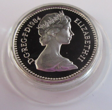 Load image into Gallery viewer, 1984 UK £1 SCOTTISH THISTLE ONE POUND COIN SILVER PROOF BOX &amp; COA
