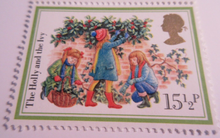 Load image into Gallery viewer, 1982 CHRISTMAS CAROLS  DECIMAL STAMPS GUTTER PAIRS MNH IN STAMP HOLDER
