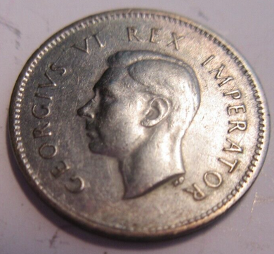 KING GEORGE VI 3d .800 SILVER THREEPENCE 1943 VF-EF IN CLEAR PROTECTIVE FLIP