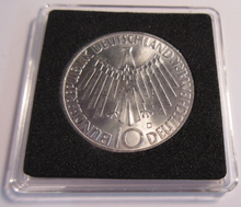 Load image into Gallery viewer, OLYMPIC GAMES SPIRAL 2 1972 MUNICH 10 DEUTSCHE MARKS BUNC MINT MARK D &amp; CAPSULE
