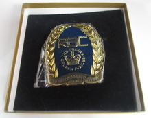 Load image into Gallery viewer, 2002 RAC The Queen&#39;s Golden Jubilee QEII Limited Edition Medal No 0921
