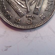 Load image into Gallery viewer, KING GEORGE V 3d .800 SILVER AUNC 1932 THREE PENCE COIN STUNNING TONE IN FLIP
