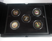 Load image into Gallery viewer, 2020 Charles Dickens Silver Proof Jersey 5x £2 Coin Box &amp;Stand A Christmas Carol
