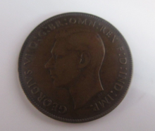 Load image into Gallery viewer, George VI Double Headed Old 1d Penny Coin With A Seamless Joint Barley Visible
