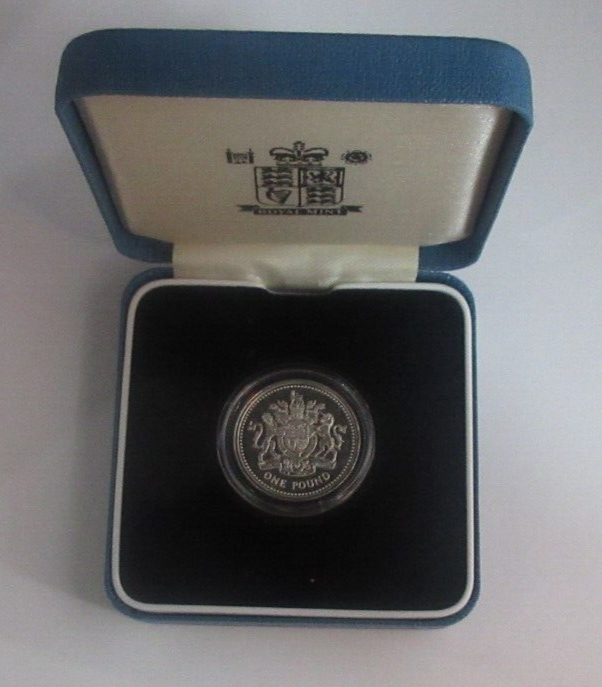 1983 Royal Arms Silver Proof UK Royal Mint £1 Coin Boxed With COA