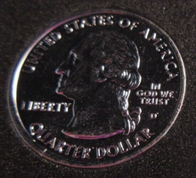 Load image into Gallery viewer, 1999 UNITED STATES MINT STATE QUARTER DOLLAR DELAWARE 1787 PLATED IN PLATINUM
