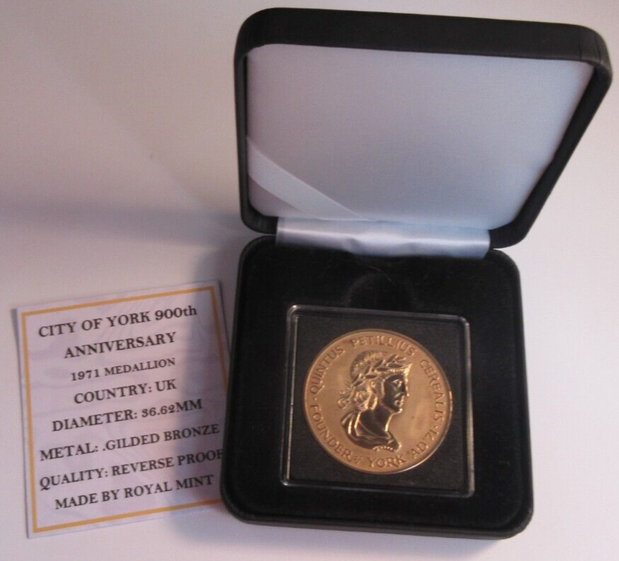 1971 CITY OF YORK 900TH ANNIVERSARY BRONZE GUILDED PROOF MEDAL BOXED