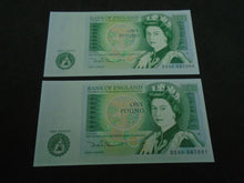 Load image into Gallery viewer, Bank of England SOMERSET UNC One Pound 2x £1 Banknotes  Consecutive Numbers DX41
