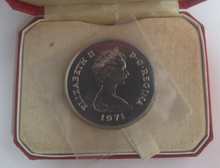 Load image into Gallery viewer, Barbary Ape 1971 Gibraltar 1oz Silver Proof 25 Pence Crown Coin Boxed
