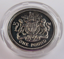 Load image into Gallery viewer, 1983 UK ROYAL ARMS SILVER PROOF ROYAL MINT £1 ONE POUND COIN BOX &amp; COA
