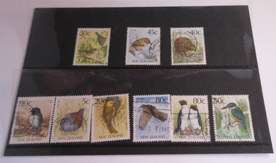 NEW ZEALAND POSTAGE STAMPS MH IN CLEAR FRONTED STAMP HOLDER
