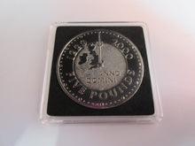 Load image into Gallery viewer, 1999-2000 ANNO DOMINI MILLENNIUM 1999 UK BUNC £5 FIVE POUND COIN CAPSULE &amp; COA
