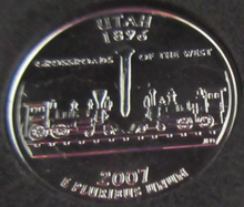 Load image into Gallery viewer, 2007 UNITED STATES MINT STATE QUARTER DOLLAR UTAH 1896 PLATINUM PLATED
