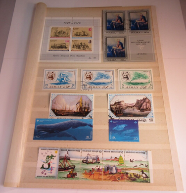 VARIOUS WORLD STAMPS MNH x 19 WITH OPAQUE FRONTED HOLDER