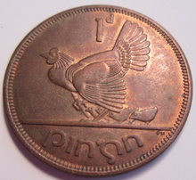 Load image into Gallery viewer, 1968 IRELAND ONE PENNY EIRE 1d UNC WITH SOME LUSTRE IN CLEAR FLIP
