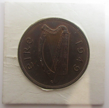 Load image into Gallery viewer, Irish Coinage 1949 Eire 1d Penny Pingin Coin With Lustre in Square Holder
