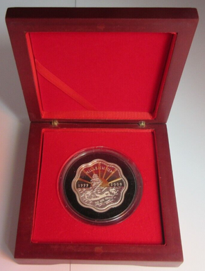 1999 - 2000 MILLENNIUM BERMUDA SILVER PROOF $2 COIN WITH WOODEN BOX