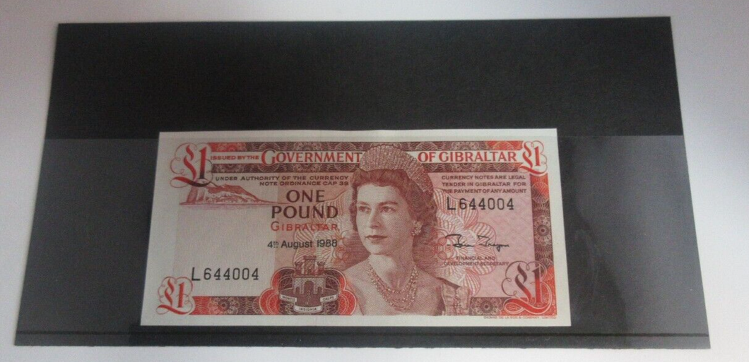 1988 £1 Gibraltar Banknote Uncirculated Number 004 - 4th August in Display Card