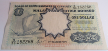 Load image into Gallery viewer, 1959 BANKNOTE MALAYA &amp; BRITISH BORNEO ONE DOLLAR WITH NOTE HOLDER
