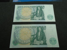 Load image into Gallery viewer, Bank of England SOMERSET UNC One Pound 2x £1 Banknotes  Consecutive Number CT096
