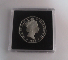 Load image into Gallery viewer, 1987 Christmas Douglas Tour Bus Isle of Man Silver Proof 50p Coin Box &amp;COA
