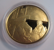 Load image into Gallery viewer, 1975 THE GENIUS OF VERMEER HALLMARKED 24CT GOLD PLATED .925 SILVER 32G MEDAL
