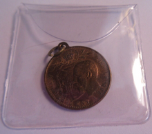 Load image into Gallery viewer, 1911 CORONATION MEDAL BRONZE UNC WITH LUSTRE 23MM IN PROTECTIVE CLEAR FLIP
