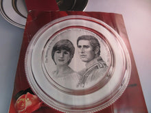 Load image into Gallery viewer, 1981 PRINCESS DIANA &amp; PRINCE CHARLES SOLID SILVER WEDDING PLATE 214 GRAMS
