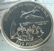 Load image into Gallery viewer, 2008 THE BERLIN AIRLIFT, HISTORY OF THE ROYAL AIR FORCE BUNC £5 COIN COVER PNC
