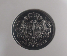 Load image into Gallery viewer, Platinum Jubilee Queen Elizabeth II 2022 BUnc UK £5 Coin Pack
