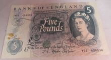 Load image into Gallery viewer, 1967 FFORDE FIVE POUND EF £5 NOTE JAN 1967 W51 436536
