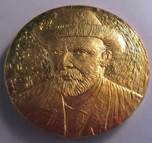 Load image into Gallery viewer, 1973 VINCENT VAN GOGH MUSEUM AMSTERDAM GOLD PLATED DBL CROWN SIZE MEDAL BOXED
