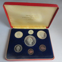 Load image into Gallery viewer, 1967 MEMORIAL QUEEN SALOTE TUPOU III OF TONGA PAANGA &amp; SENITI COIN SET BOXED
