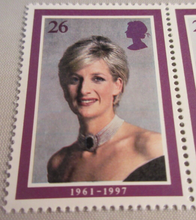 Load image into Gallery viewer, 1961-1997 DIANA PRINCESS OF WALES UNITED KINDOM STRIP OF 5 X 26P STAMPS MNH
