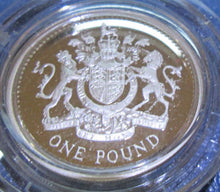 Load image into Gallery viewer, UK 1993 ROYAL MINT £1 SILVER PROOF COAT OF ARMS - box/coa
