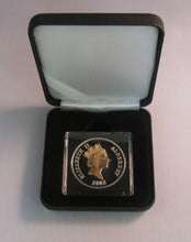 Load image into Gallery viewer, 2002 Head of State Golden Jubilee 1oz Silver Proof Alderney RM £5 Coin Box/COA
